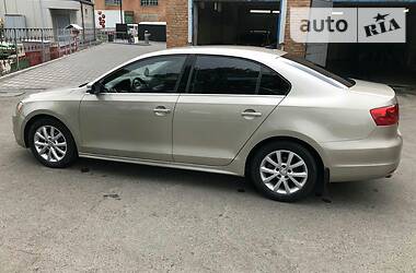 Седан Volkswagen Jetta 2012 в Лубнах