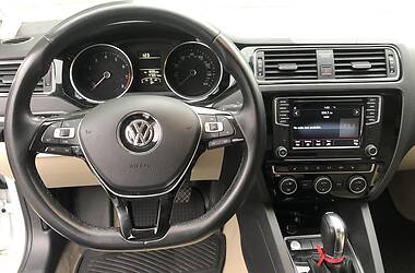 Седан Volkswagen Jetta 2015 в Ивано-Франковске