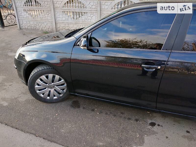 Седан Volkswagen Jetta 2006 в Старокостянтинові