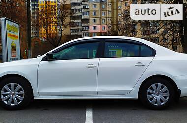 Седан Volkswagen Jetta 2013 в Киеве