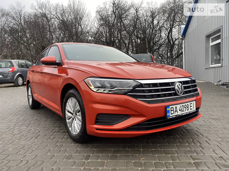 Седан Volkswagen Jetta 2018 в 