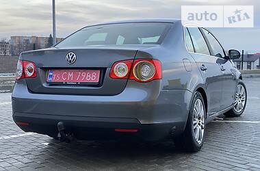 Седан Volkswagen Jetta 2008 в Ровно