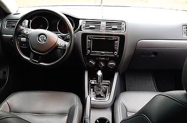 Седан Volkswagen Jetta 2015 в Николаеве