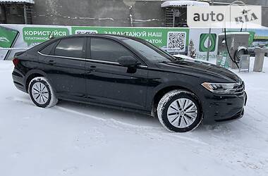 Седан Volkswagen Jetta 2019 в Ивано-Франковске