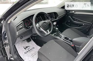 Седан Volkswagen Jetta 2019 в Ивано-Франковске