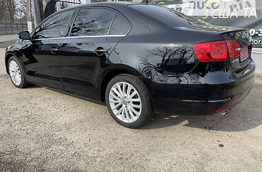 Седан Volkswagen Jetta 2013 в Стрые