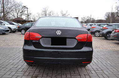 Седан Volkswagen Jetta 2011 в Мариуполе