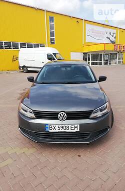 Седан Volkswagen Jetta 2013 в Хмельницком