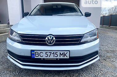 Седан Volkswagen Jetta 2017 в Львові