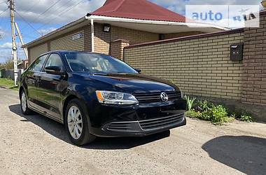 Седан Volkswagen Jetta 2013 в Харкові