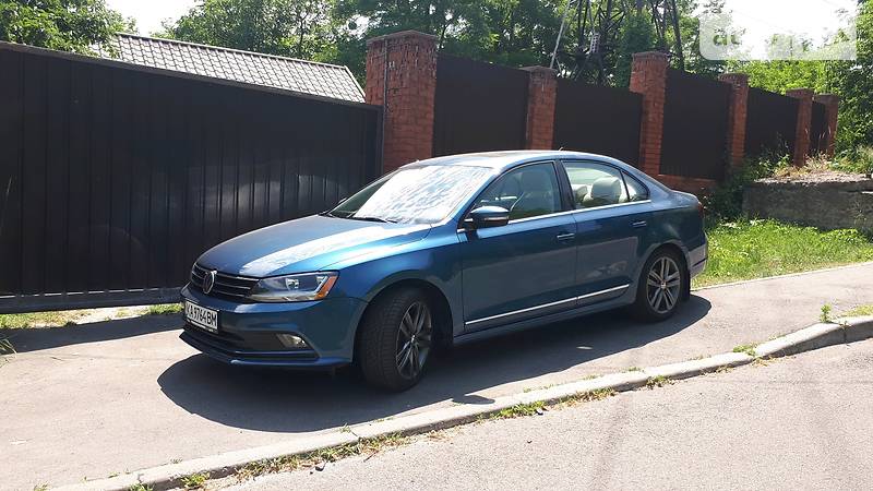 Седан Volkswagen Jetta 2017 в Киеве