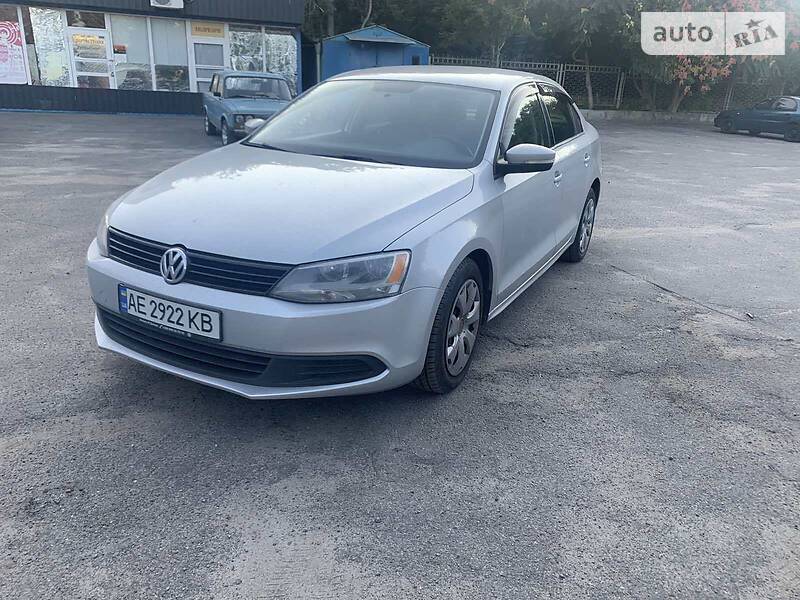 Седан Volkswagen Jetta 2011 в Днепре