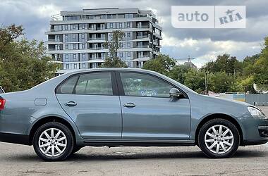 Седан Volkswagen Jetta 2008 в Одесі