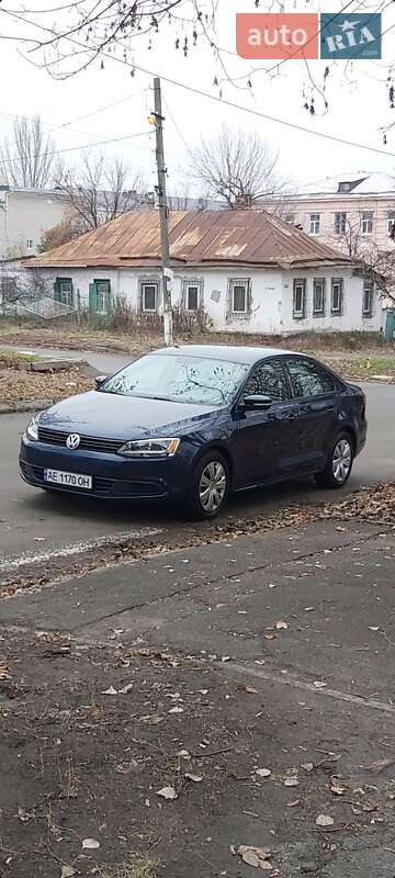 Volkswagen Jetta 2011