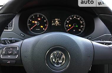 Седан Volkswagen Jetta 2013 в Нікополі