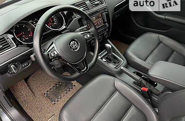 Седан Volkswagen Jetta 2015 в Одессе