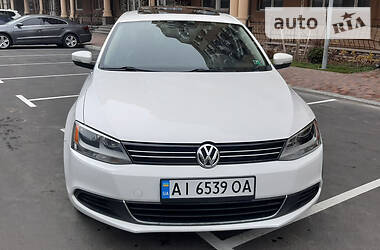 Седан Volkswagen Jetta 2012 в Киеве