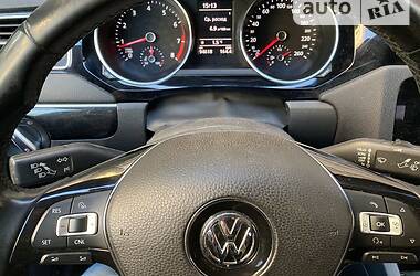 Седан Volkswagen Jetta 2017 в Луцке