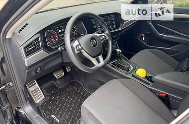 Седан Volkswagen Jetta 2019 в Виннице