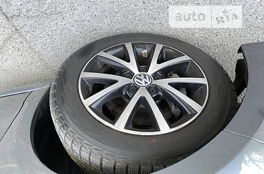 Седан Volkswagen Jetta 2015 в 