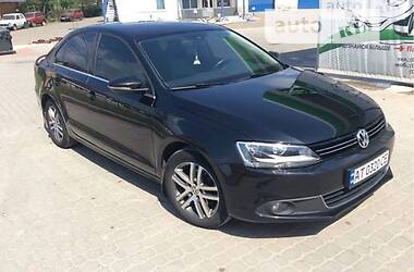 Седан Volkswagen Jetta 2012 в Івано-Франківську