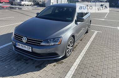 Седан Volkswagen Jetta 2016 в Сумах