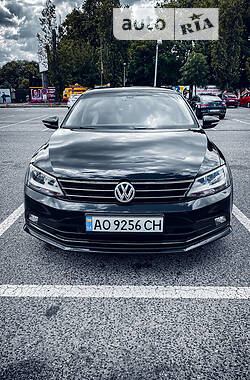 Мінівен Volkswagen Jetta 2016 в Мукачевому