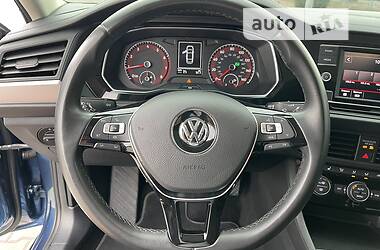 Седан Volkswagen Jetta 2019 в Дніпрі