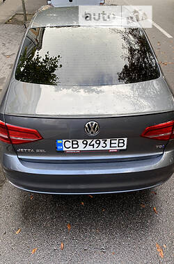Седан Volkswagen Jetta 2014 в Чернигове