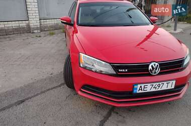 Седан Volkswagen Jetta 2015 в 