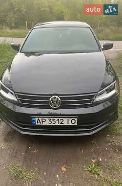 Седан Volkswagen Jetta 2017 в 