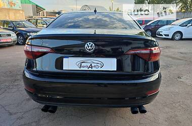 Седан Volkswagen Jetta 2018 в Чернигове