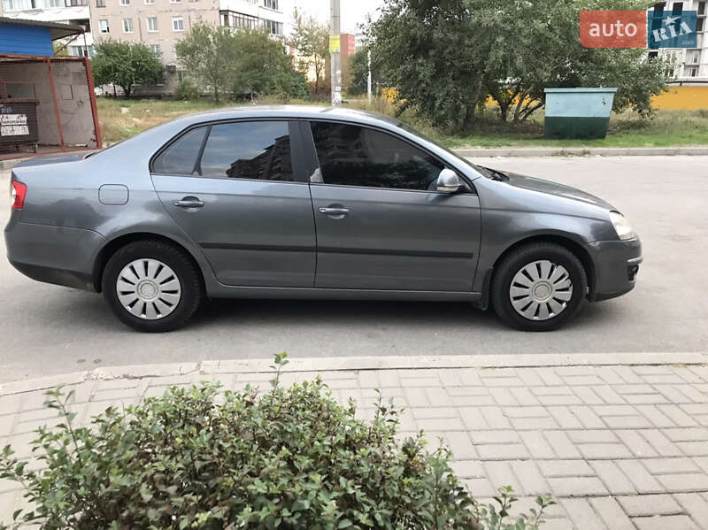 Седан Volkswagen Jetta 2007 в Запоріжжі