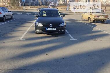 Седан Volkswagen Jetta 2013 в Запорожье