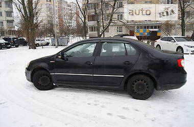Седан Volkswagen Jetta 2008 в Києві