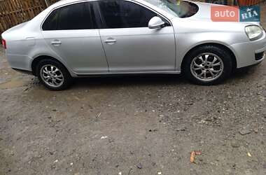 Седан Volkswagen Jetta 2006 в 