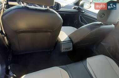 Седан Volkswagen Jetta 2019 в Одессе