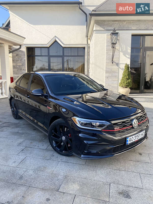 Седан Volkswagen Jetta 2019 в Мукачево