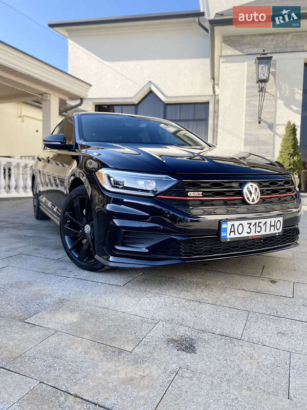 Седан Volkswagen Jetta 2019 в Мукачево