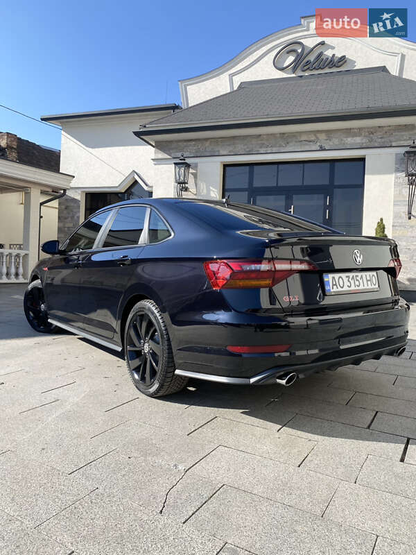 Седан Volkswagen Jetta 2019 в Мукачево
