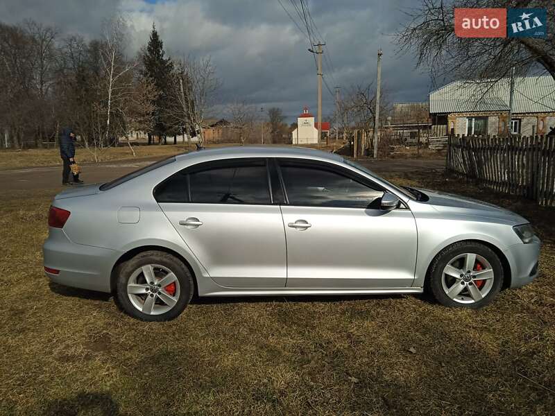 Седан Volkswagen Jetta 2012 в Вознесенську