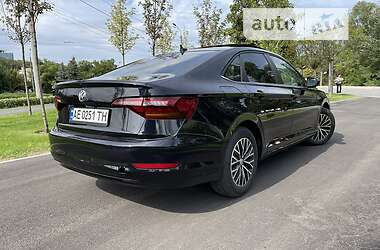 Седан Volkswagen Jetta 2018 в Києві