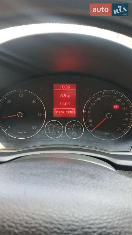 Седан Volkswagen Jetta 2009 в Умані