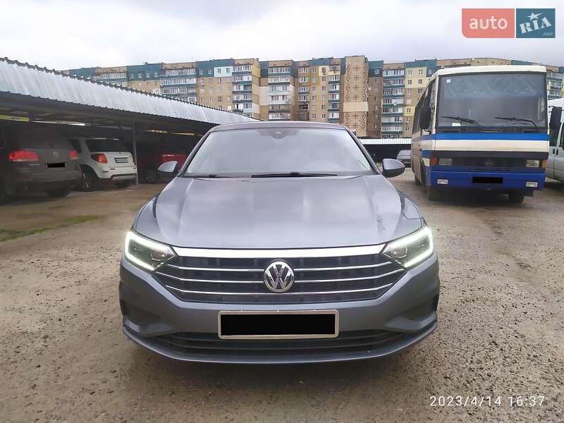 Седан Volkswagen Jetta 2018 в Каменском фото 43 Седан Volkswagen Jetta 2018 в Каменском
