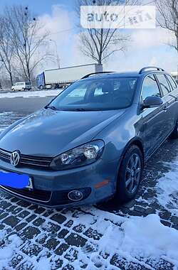 Универсал Volkswagen Jetta 2013 в Львове