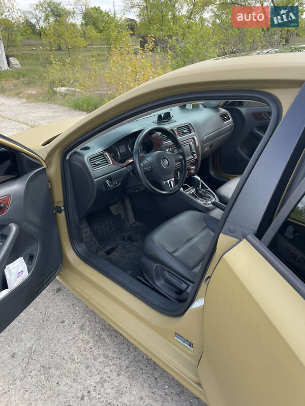 Седан Volkswagen Jetta 2011 в Краматорске