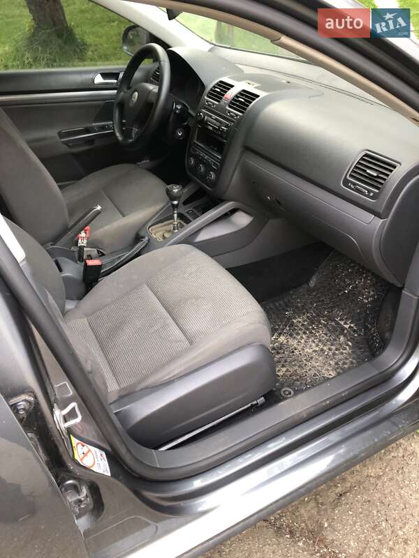 Седан Volkswagen Jetta 2007 в Яремчі