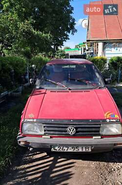 Седан Volkswagen Jetta 1988 в Бурштыне