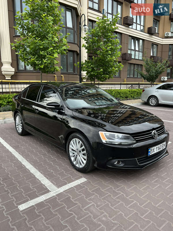 Седан Volkswagen Jetta 2012 в Киеве фото 17 Седан Volkswagen Jetta 2012 в Киеве