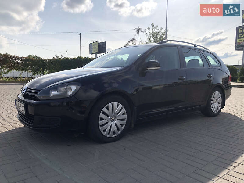 Універсал Volkswagen Jetta 2011 в Києві